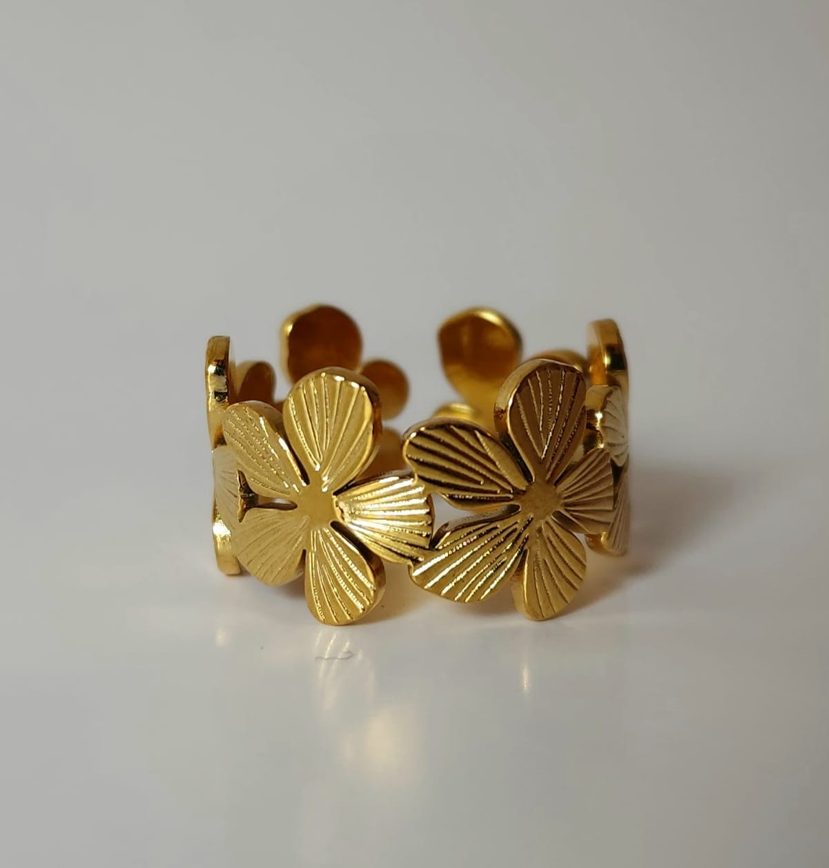 Anillo Aurora Floral Dorada🌼